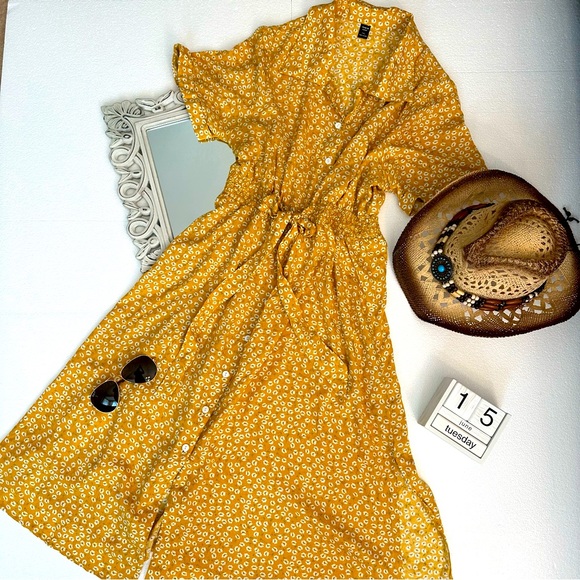 πΈ3/$12 SHEIN dress size 1X, yellow floral perfect conditions - Picture 3 of 14